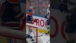 Mcdavid Cross-Checked in Face #mcdavid #nhl #soucy