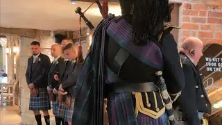 Regimental Piper playing Traditional Scottish Medley #bagpipes #bagpiper 