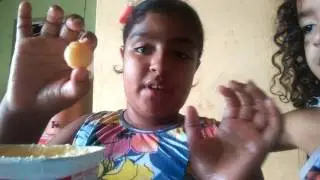 Brincadeiras com tacielma Swmaya