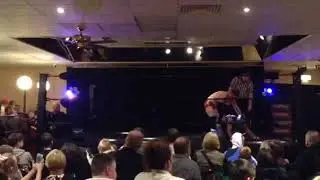 Lucha DS vs Robert Wishart