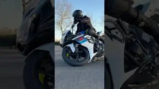 Full lock rotations (slowed) #gsxr1000 #motogymkhana