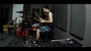rehearsal/blastbeat/double bass drumming/foot & hand technique