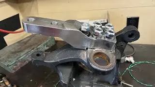 Ford Dana 60 high steer knuckle and ball joints, outer axle upgrade and Rock Junction wheeling day1.