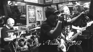 THE RANDUMBS - DUMB AS DIRT  LIVE