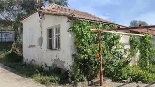 (925 BİN TL ) İzmir Seferihisarda denize yakın satılık ev ve bah&ccedil;esi 544 m2