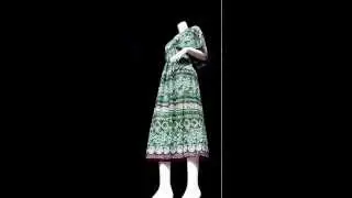 49468  Japanese BatWing Light Rayon Print Summer Dress Gown - Thai Art Pine Green