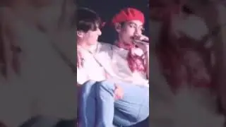 Aw the way v looks at jungkook is unbelievable😍which ship is your fvrt? taekook/vmin/minkook