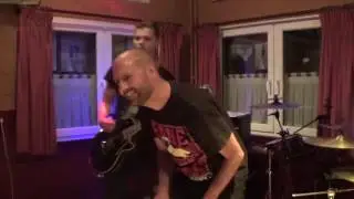 CRAZY CULT ROADSHOW   Live in Cafe Ut Vloot  vid 2