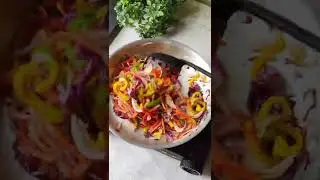 DYNAMITE CHICKEN WRAPS