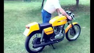 Ducati Desmo 250 Sound