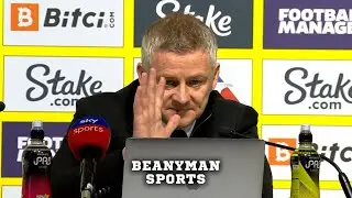 Ole Gunnar Solskjaer waves goodbye in his last moments as Man Utd manager 😢