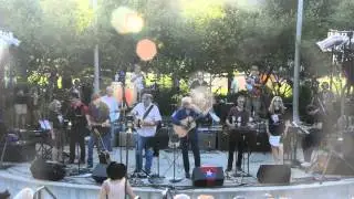 A Tribute to Billy Hallquist & Salute to the Music of Bob Dylan / Travelin'