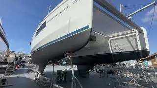 2015 Leopard 40 Catamaran New Bottom Paint & Hull Design By: Ian Van Tuyl  Catamaran Yacht Dealer