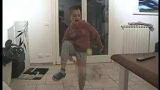 Tennis great promise really future champion 9-yr-old Davide. Unstoppable.