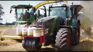 Strohhäckseln und -pressen 2022 mit einem JohnDeere 8800i und einem Fendt 939 im südlichen Emsland