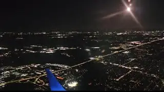 Bright Moon Big City Gliding Into Chicago O’Hare 👀✈️🌕 #trending #viralvideo #video 
