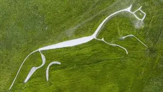 Britain&rsquo;s oldest chalk figure restored to former glory