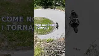 TU i TORNANTI in MOTO come li fai? 😅👀
