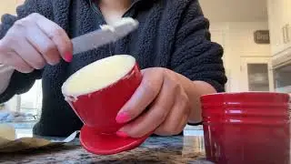 Le creuset bell butter