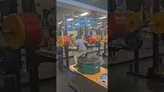 Gym fail 365Ib Box Squat #shorts #short #squats #strengthtraining #strongman #gymfails #atlasstones
