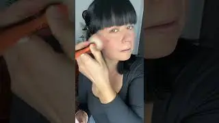 10 min makeup #grwn #makeup #over40 #beautyover40 #makeuptutorial 