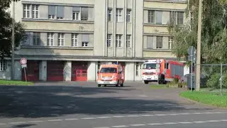 ELW 1 A-Dienst 10 und HLF BF Leipzig FW Mitte