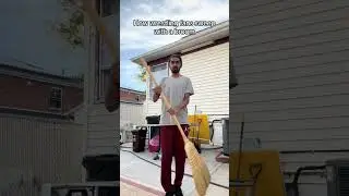How wrestling fans sweep with a broom #aew #njpw