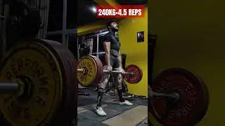 #powerlifting #heavydeadlift #fitnesscenter #motivation #dedlif#gym#sports #deadlifttillimdead#fit