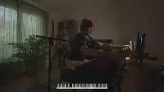 And what now? 10 years of learning piano as an adult. With Live Music.