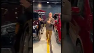 لو عايز عربية ليك ولأسرتك .. مرسيدس V 300 افضل اختيار ليك🤩