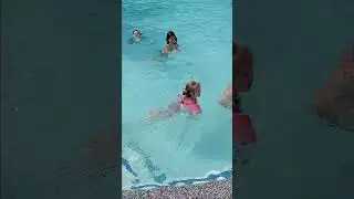 CIRCUS 🤹&zwj;♂️ CIRCUS Pool #lasvegas #water #fun #waterpark #pool #swimming
