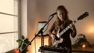 ZSÓ ZSÓ - Into The Woods (Live Studio Version)
