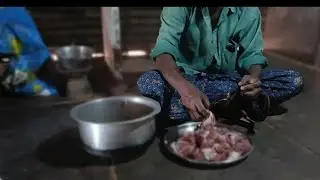 మాఅమ్మ చేసిన మటన్ కర్రీ &నూకలబిర్యానీ పూరి సూపర్ కాంబినేషన్🤤/village style cooking//Swathi Varun.!!
