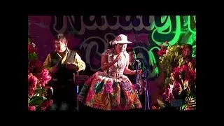 SANTIAGO CON MILY MONTES - PRISIONERA DE TU AMOR