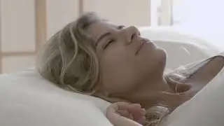 young  lady wake up at morning |free download #freefootagestore #freefootage #HDvideos #Nocopyright