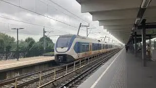 NS SLT treinstellen 2446+2606 vertrekken vanaf station Amsterdam Holendrecht