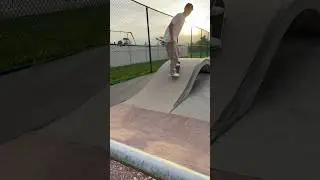 awkward little 3 piece! #tomasta #skate #skateboarding