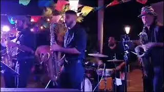 Funkytown ( versi&oacute;n Lucky Chops)