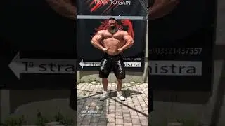 🔥🔥🔥HOTTEST AND SEXY DADDY FABIO ROMAGNOLO FLEXING MUSCLE || BODYBUILDER SHOWING SIXPACK
