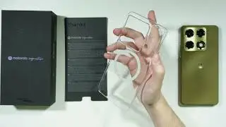Does Motorola Signature Come with a Case? (Is Protective Case in the Box?)