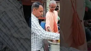 #prasadam #distribution #pawanprabhuji #unseendevotee
