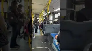 MTA NYC Bus: 2011 XD40 #4876 w/ &ldquo;Please move away from the doors&rdquo; while rear doors close | #shorts