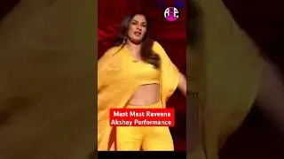 Tu Chize Badi Hai Mast Mast Akshay Raveena Performance 🥱👌