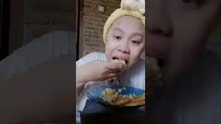 Makan pake semur jengkol buatan sendiri gaes😇😇