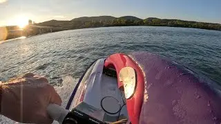Jetski 750 sxi - Sunset