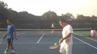 Mikhail Youzhny and Dmitry Tursunov Practicing at Legg Mason 2009