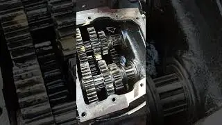Dekhiye dual gear dal chuka hai #mechanic #technical #sorts_video