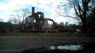 Tearing down the old Roxboro Hotel/Hospital