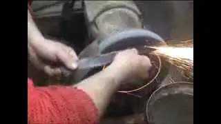 Δαμασκηνό μαχαίρι 260 στρώσεων τύπου (San Mai) με πυρήνα κοβαλτίου.