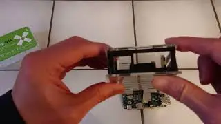 Распаковываем Radxa Dragon Q6A Snapdragon SBC и устанавливаем его в стандартный корпус Raspberry Pi